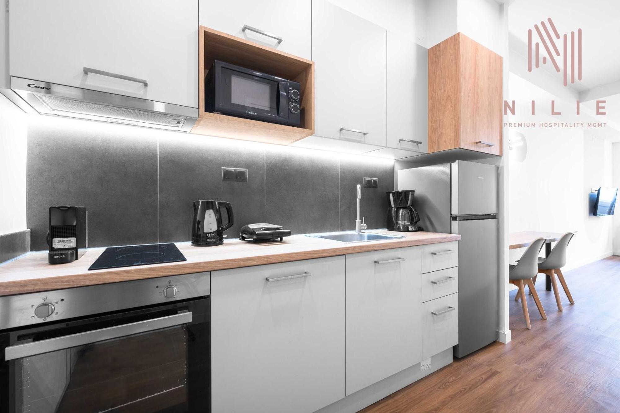 Ferienwohnung Big Apple Aprts, Nilie Hospitality Mgmt Thessaloniki Exterior foto