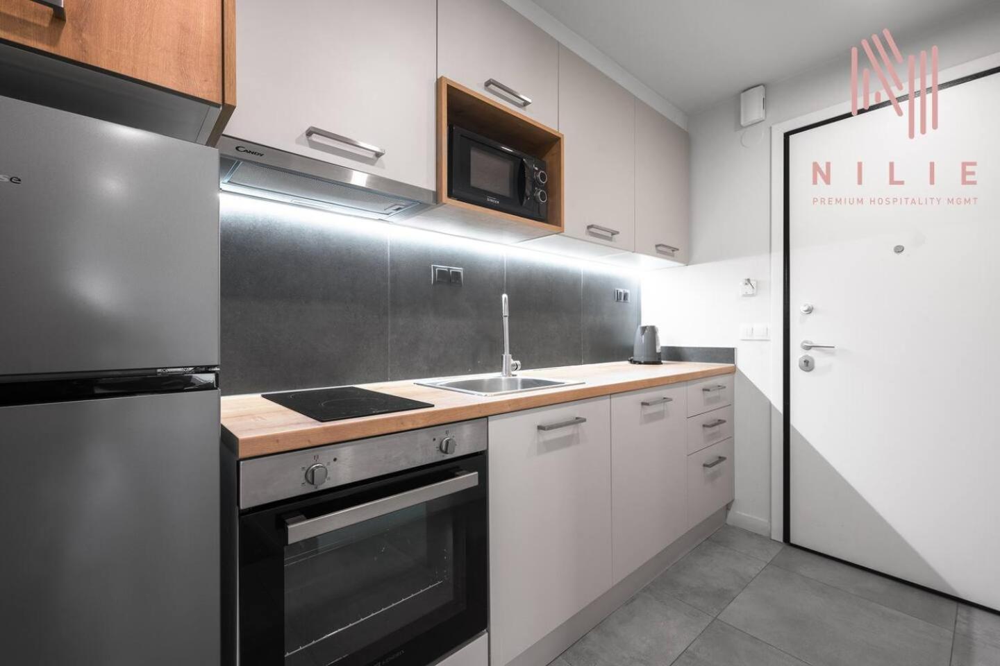 Ferienwohnung Big Apple Aprts, Nilie Hospitality Mgmt Thessaloniki Exterior foto